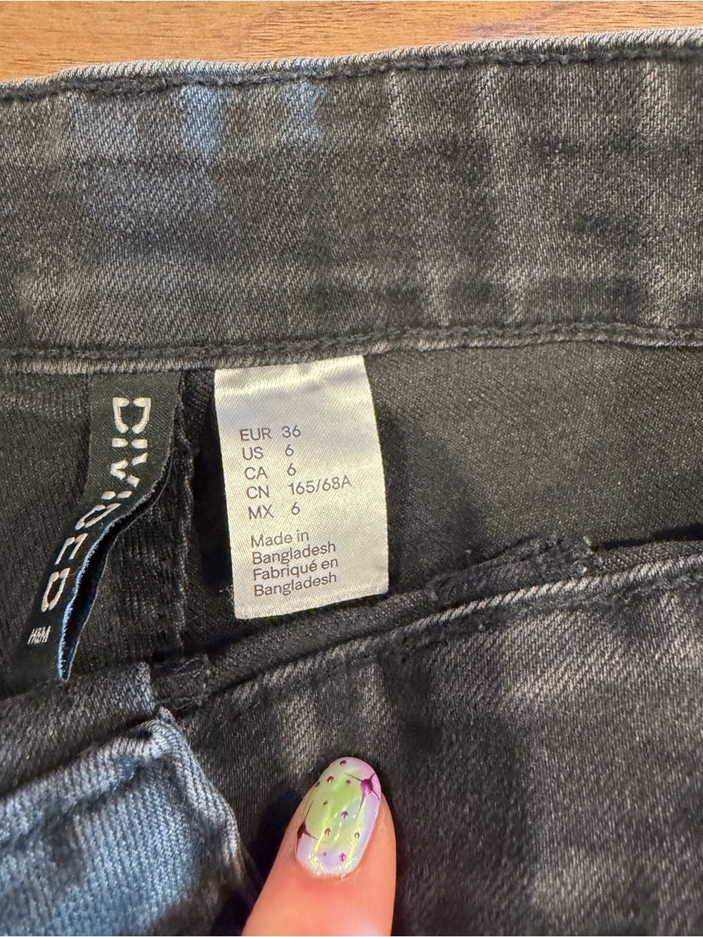 Divided Black Denim High-Waist Shorts - Picture 3 of 6